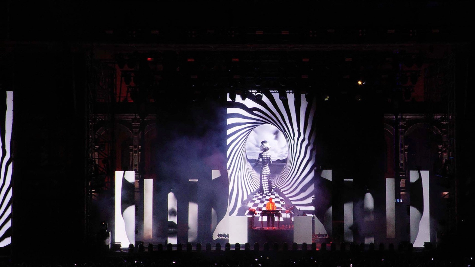 Jean-Michel Jarre Live in Sevilla