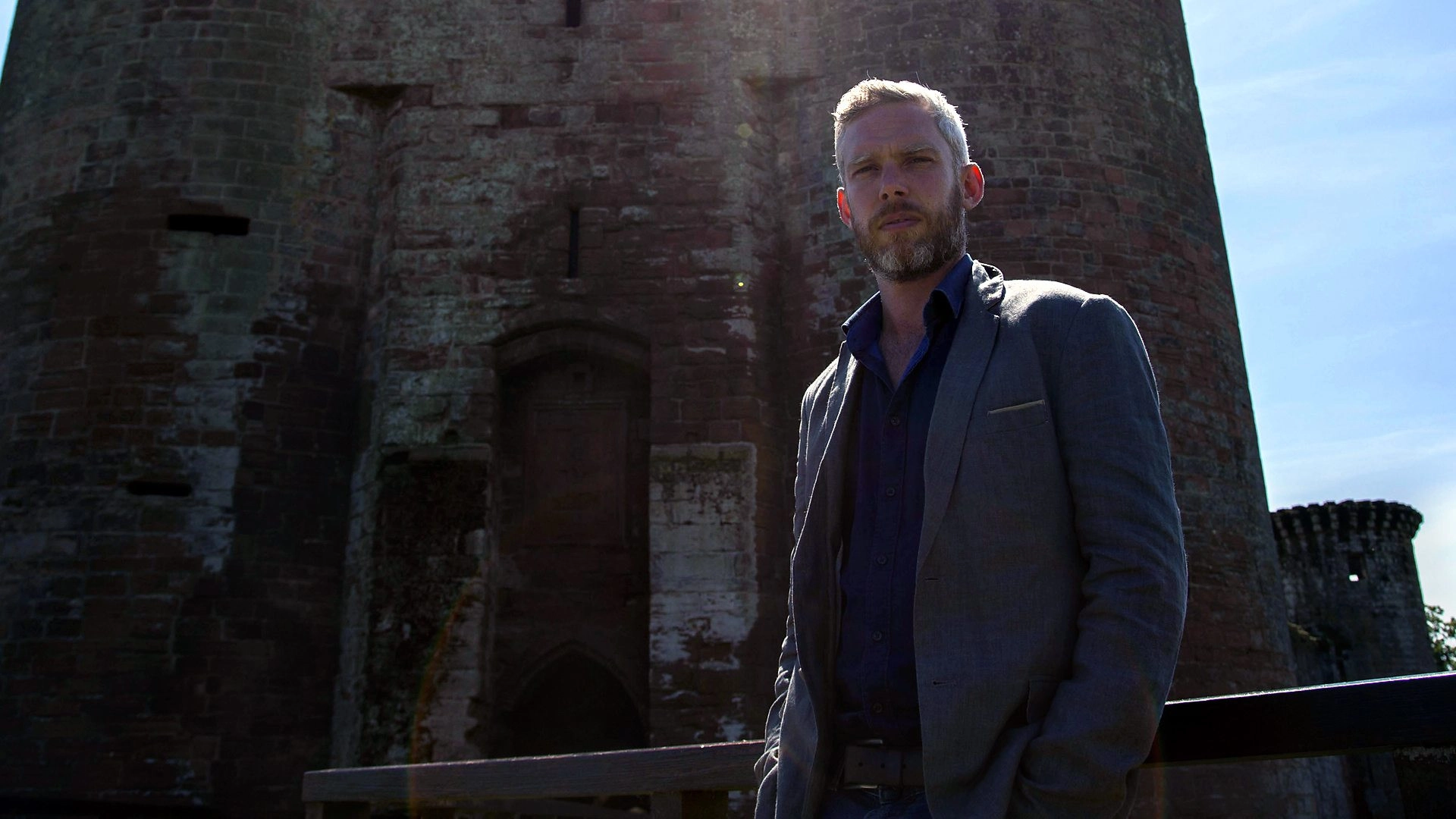 Castles: Britain's Fortified History