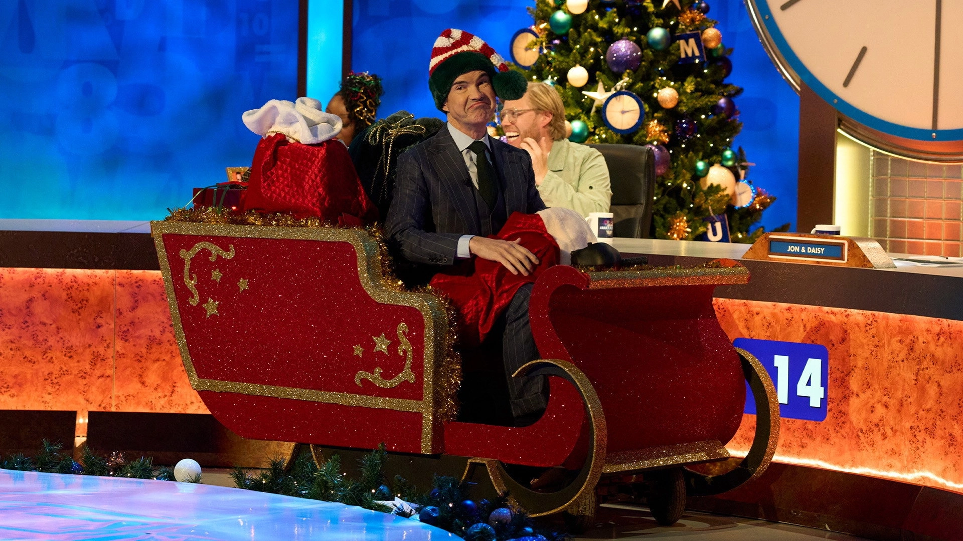 8 Out of 10 Cats Does Countdown