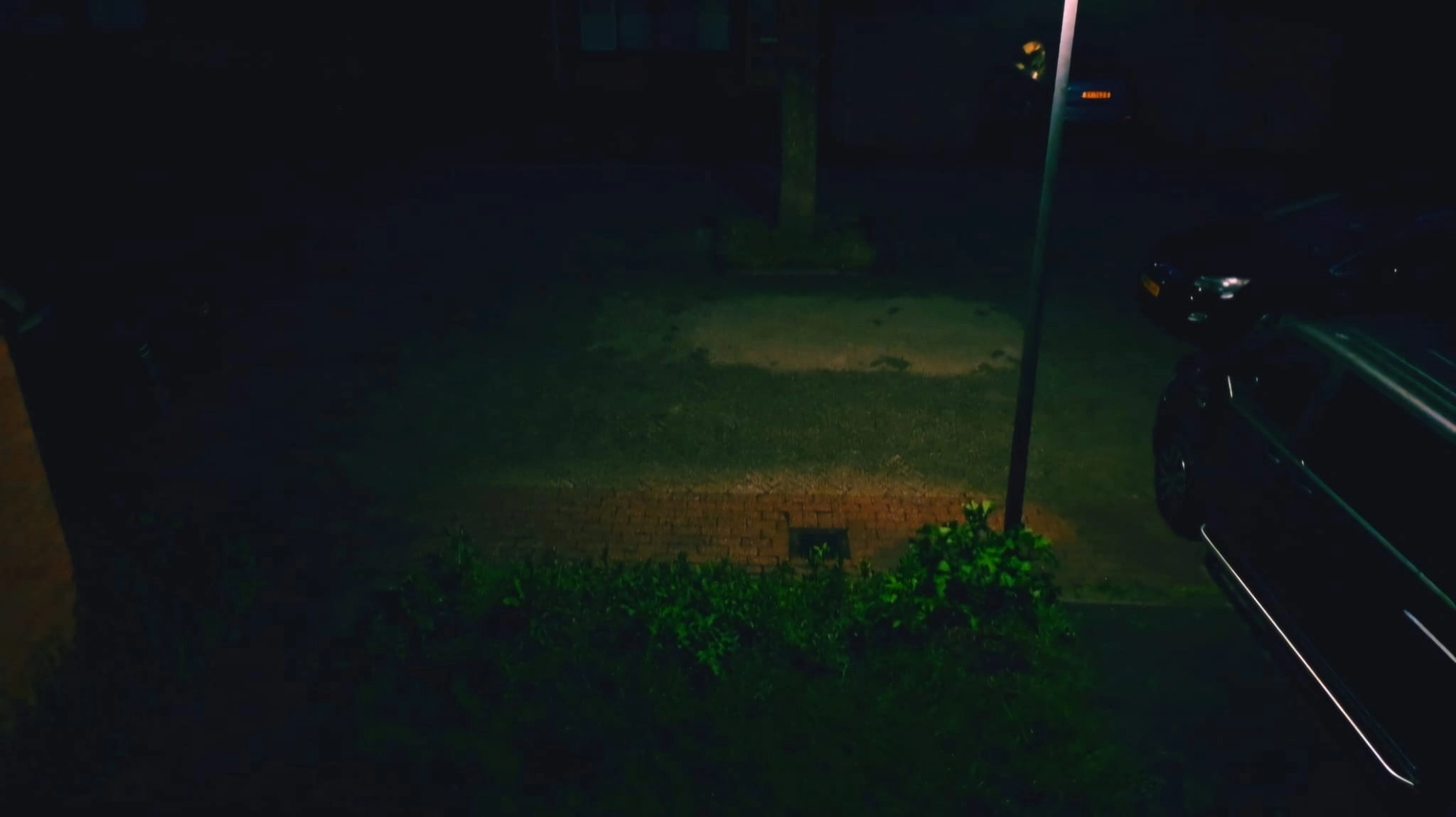 shadows scare me