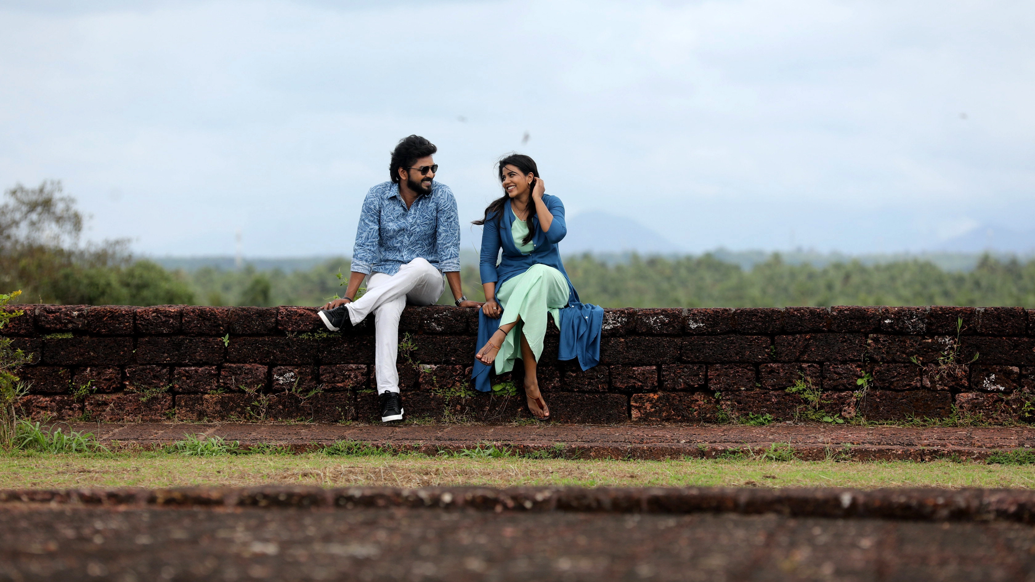 Theera Kaadhal
