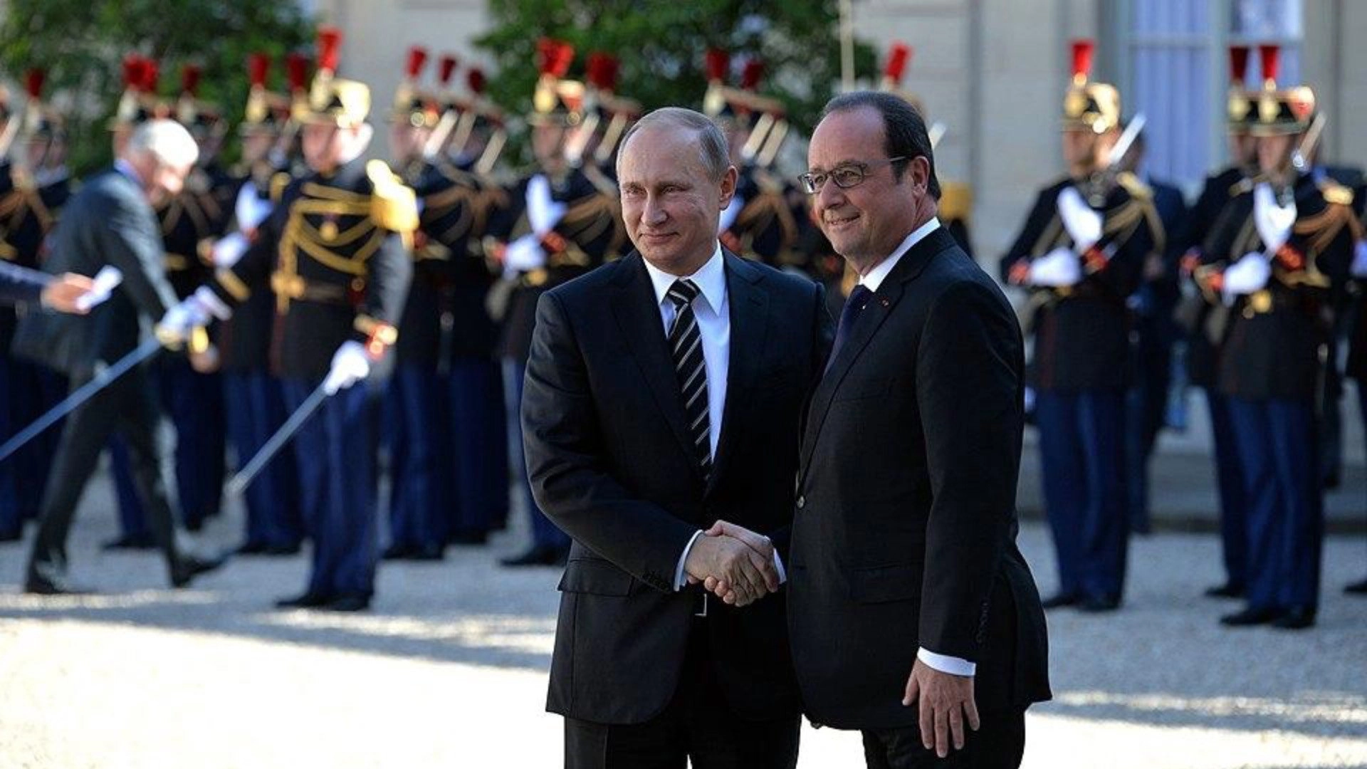« Moi, diplomate ! » - Le monde de François Hollande