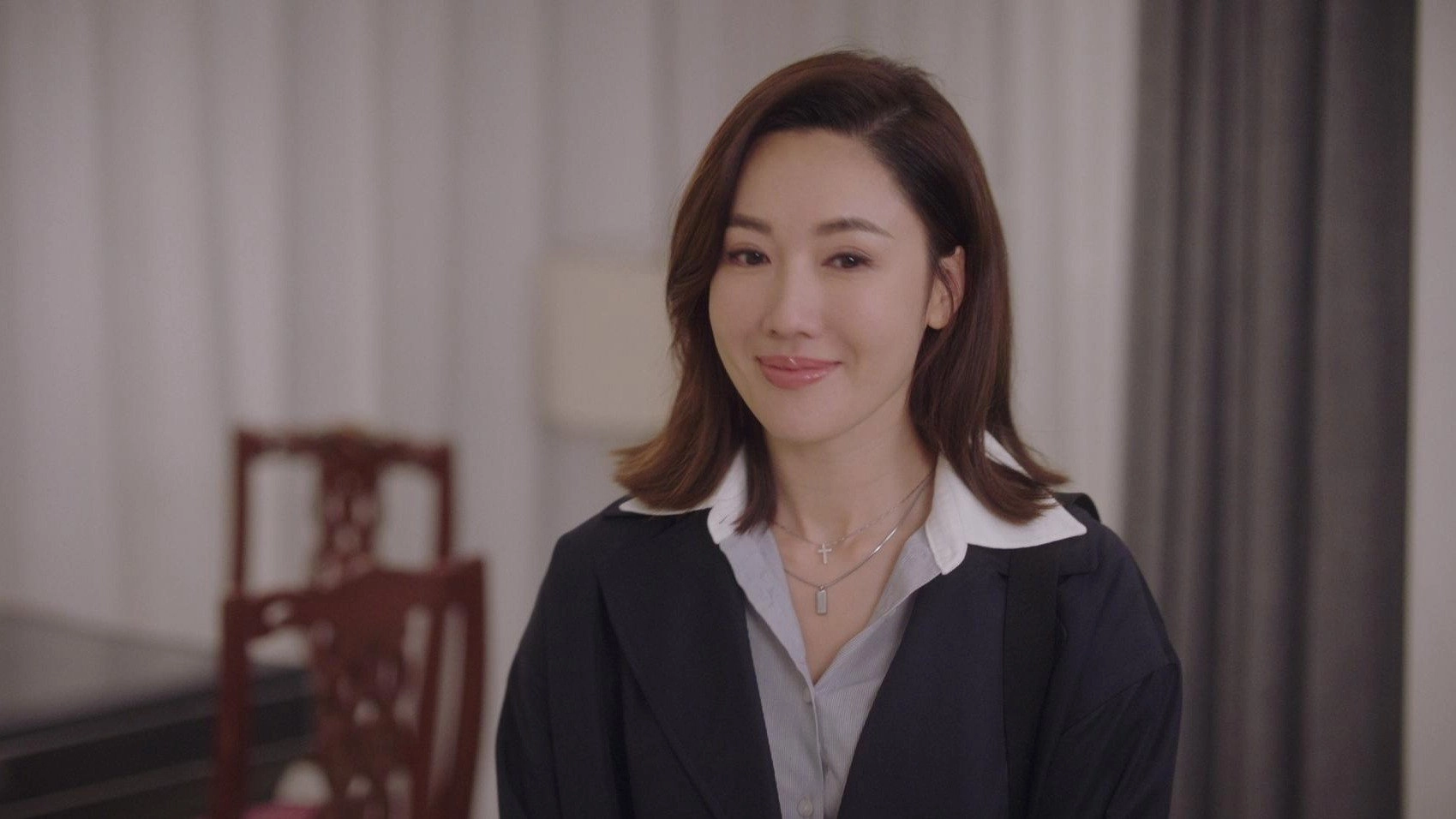 The QUEEN of News