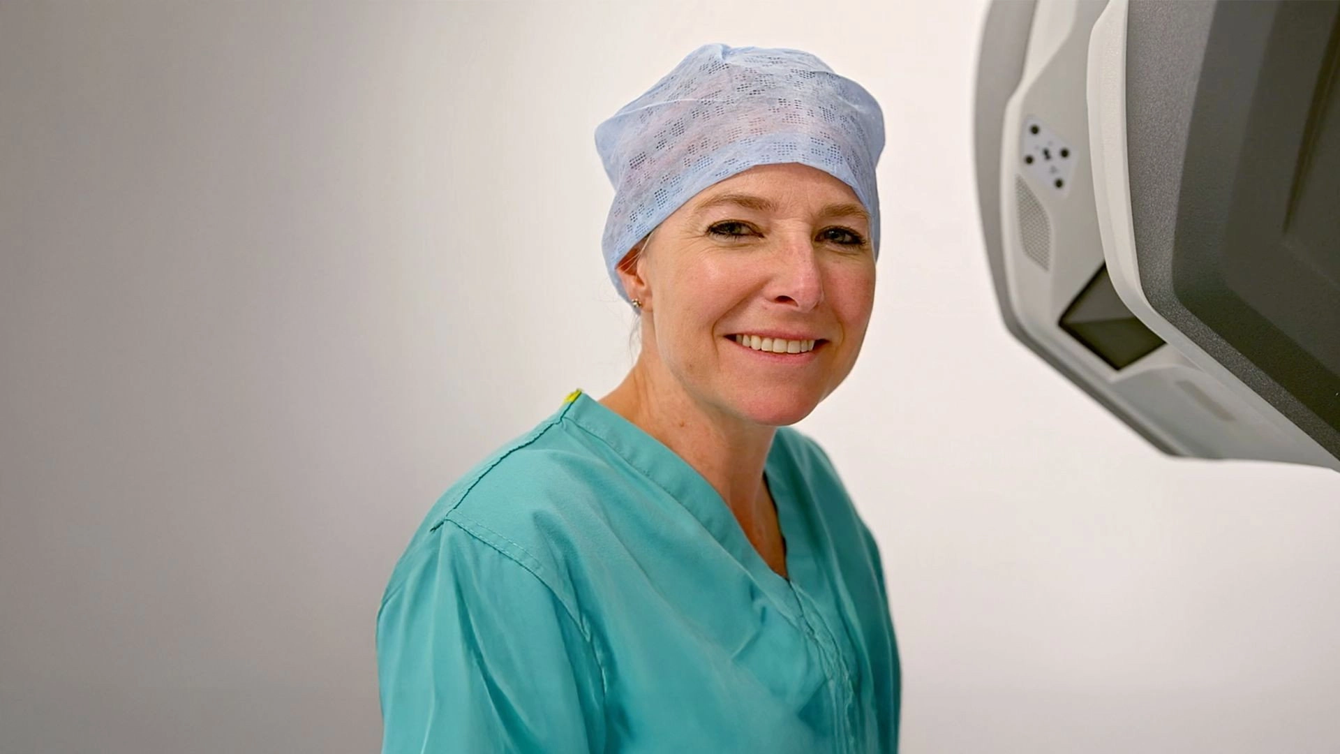 Alice Roberts: Our Hospital Through Time