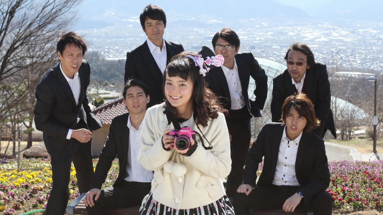DEKA WANKO -Ms. Detective vs. Police Dog-