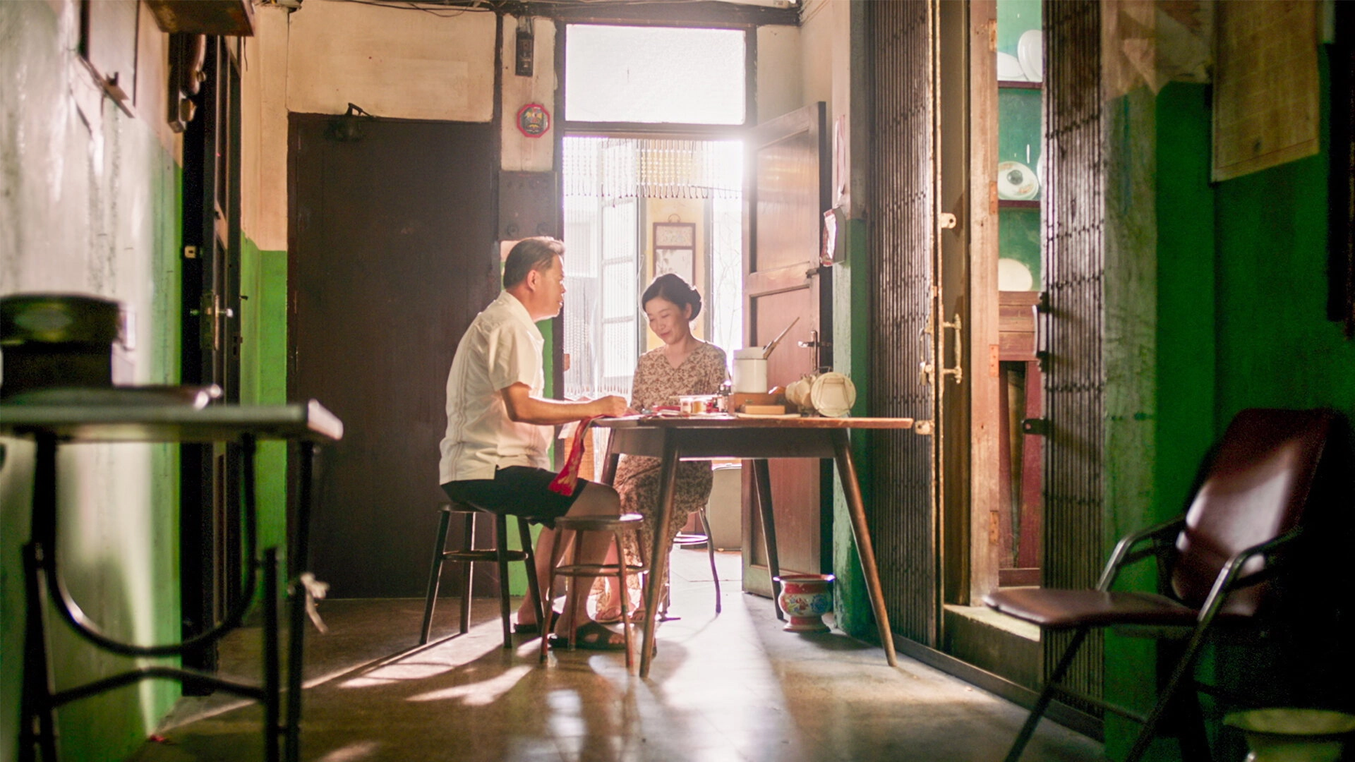 Bangkok Love Stories: Plead