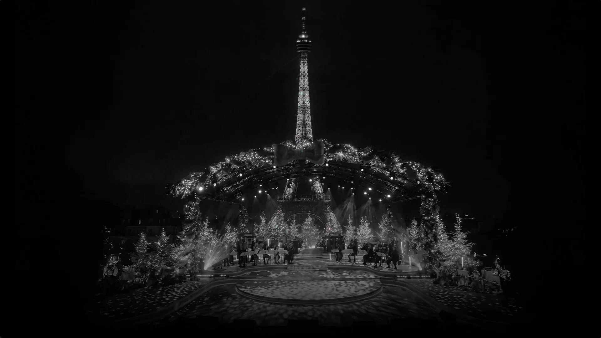 Christina Aguilera: Christmas in Paris