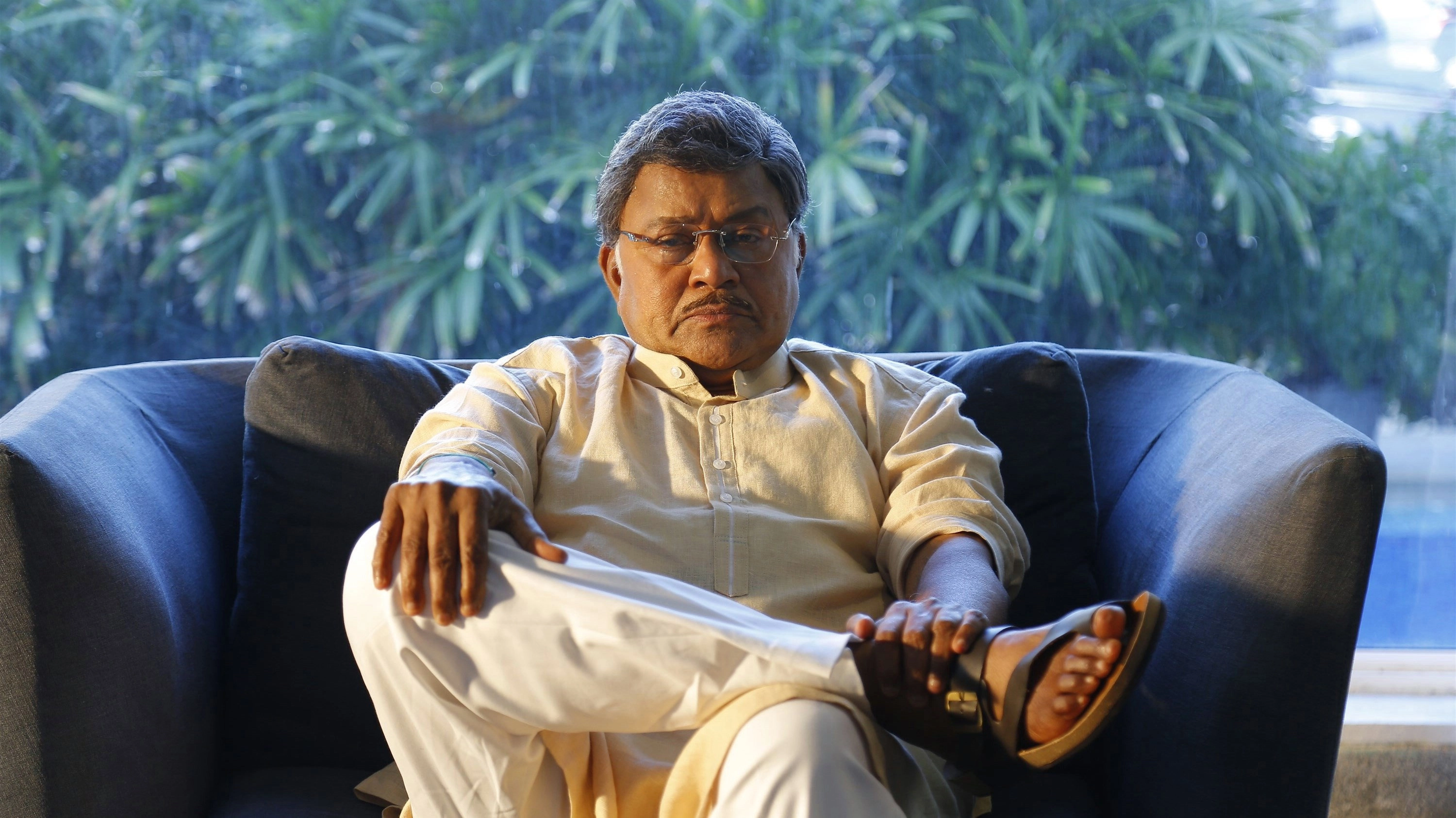 Nenjamundu Nermaiyundu Odu Raja