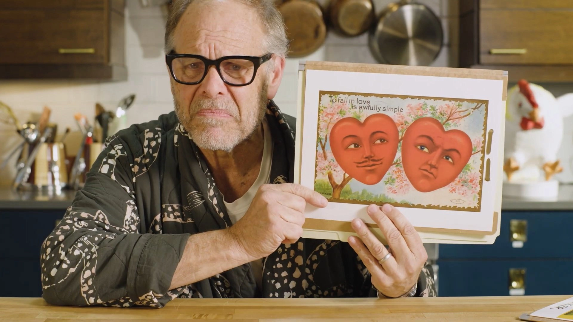 Alton Brown Cooks Food