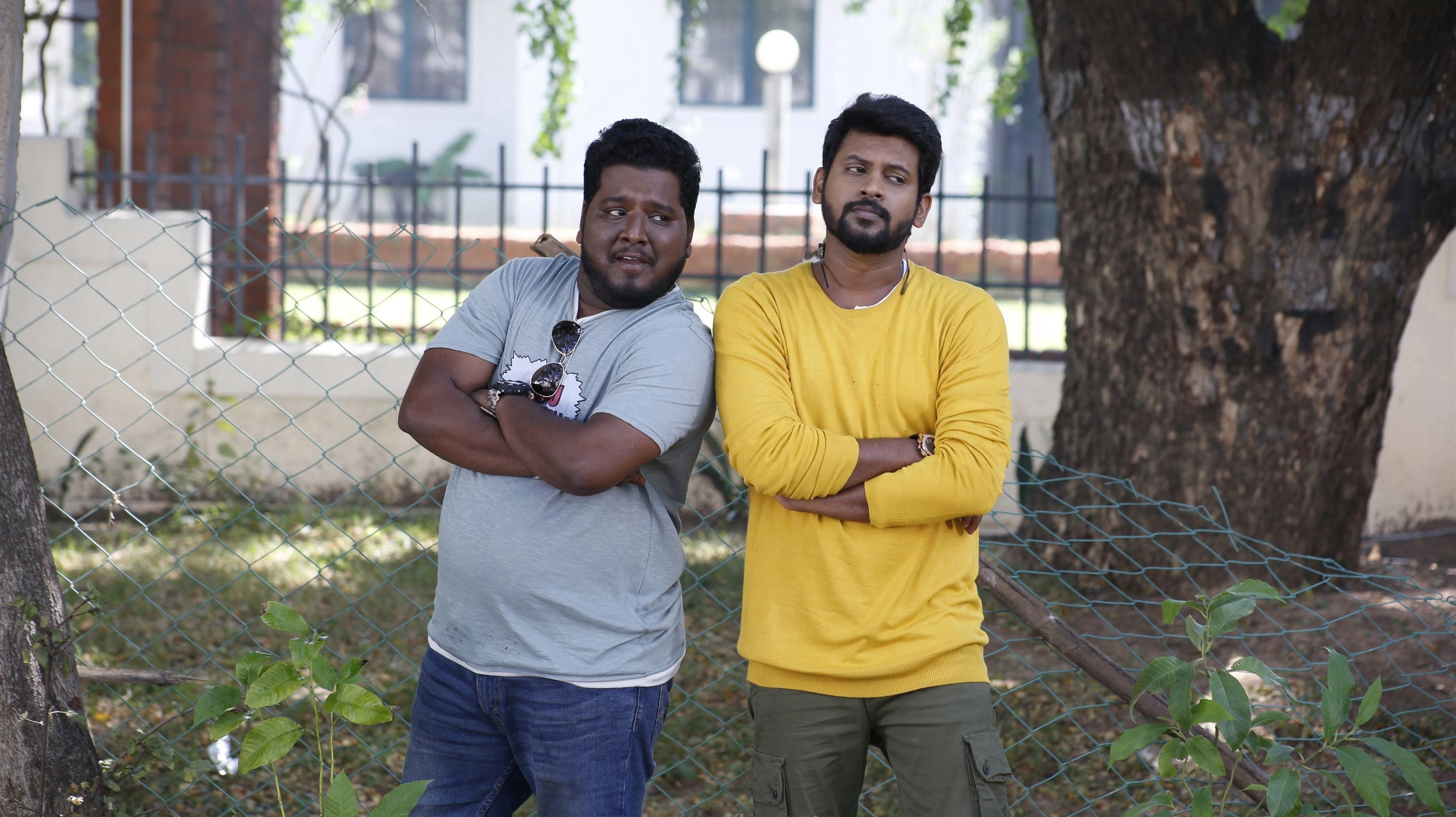 Nenjamundu Nermaiyundu Odu Raja