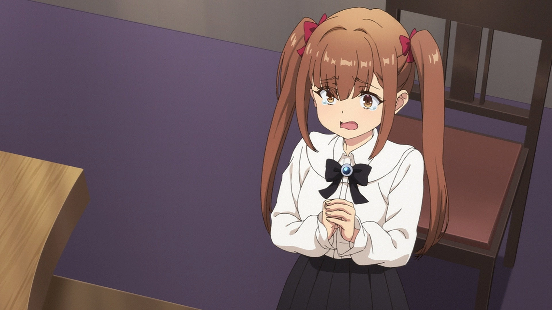 I May Be a Guild Receptionist, but I'll Solo Any Boss to Clock Out on Time