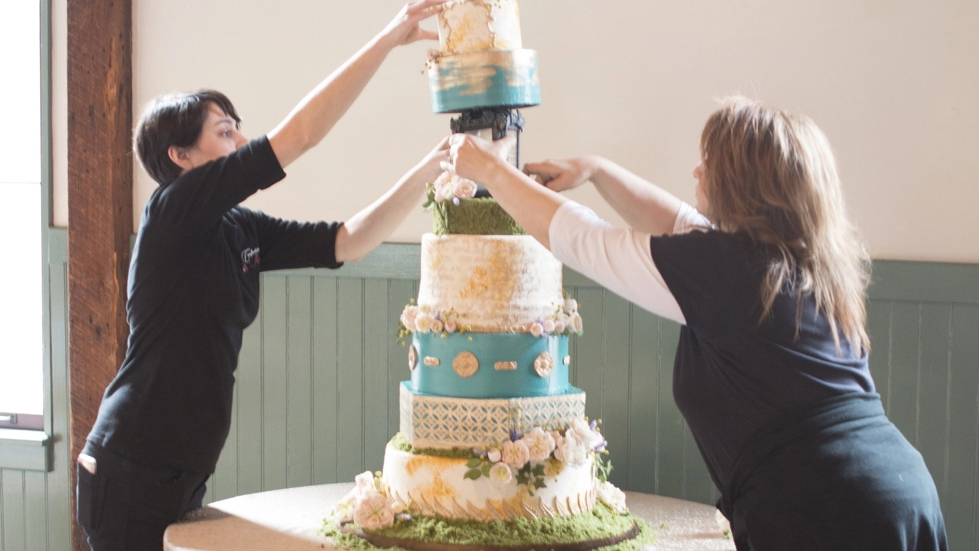 Cake Hunters