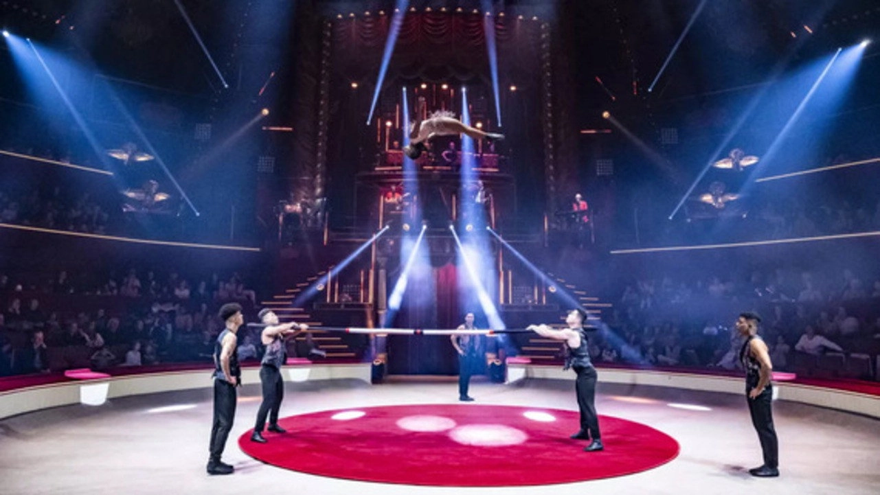Délire au Cirque d'Hiver Bouglione de Paris