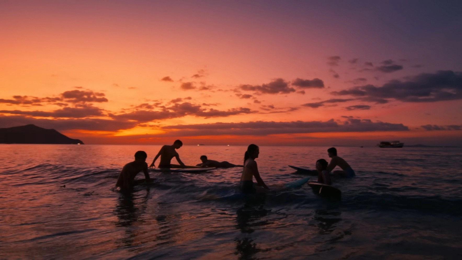 Surf 'n' Love