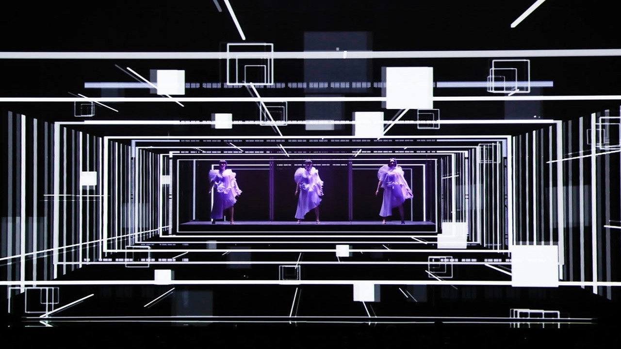 Reframe THEATER EXPERIENCE with you