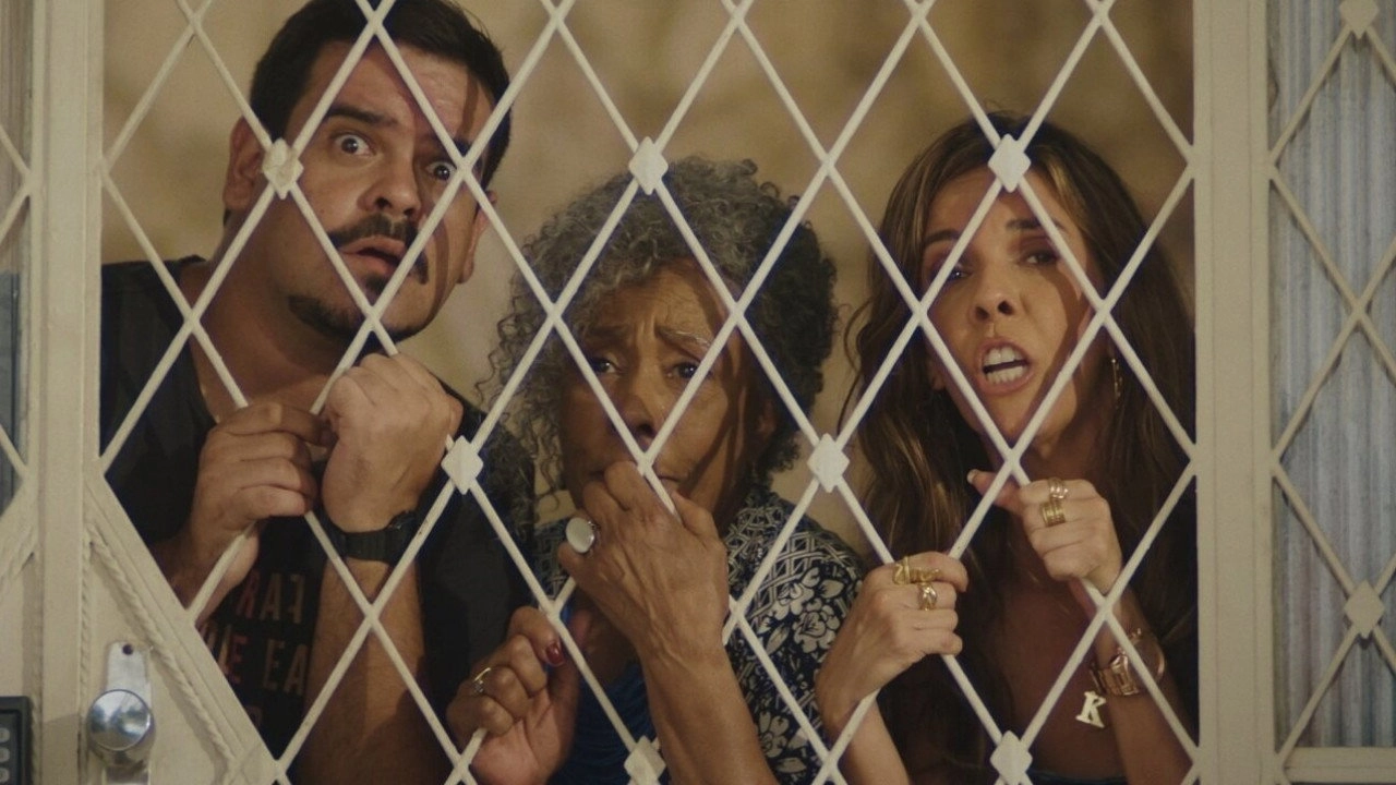 Cosme & Damião: Quase Santos