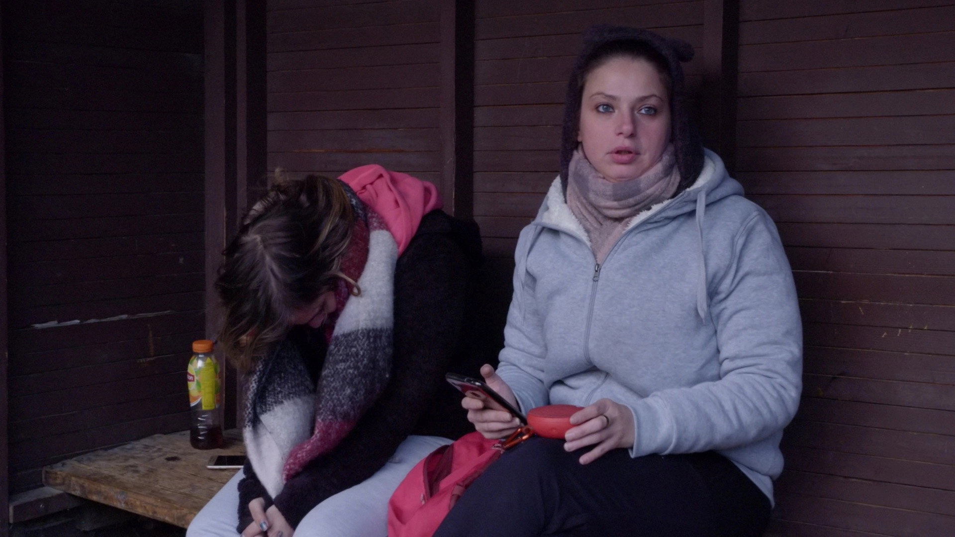 Devant – Contrechamp de la rétention