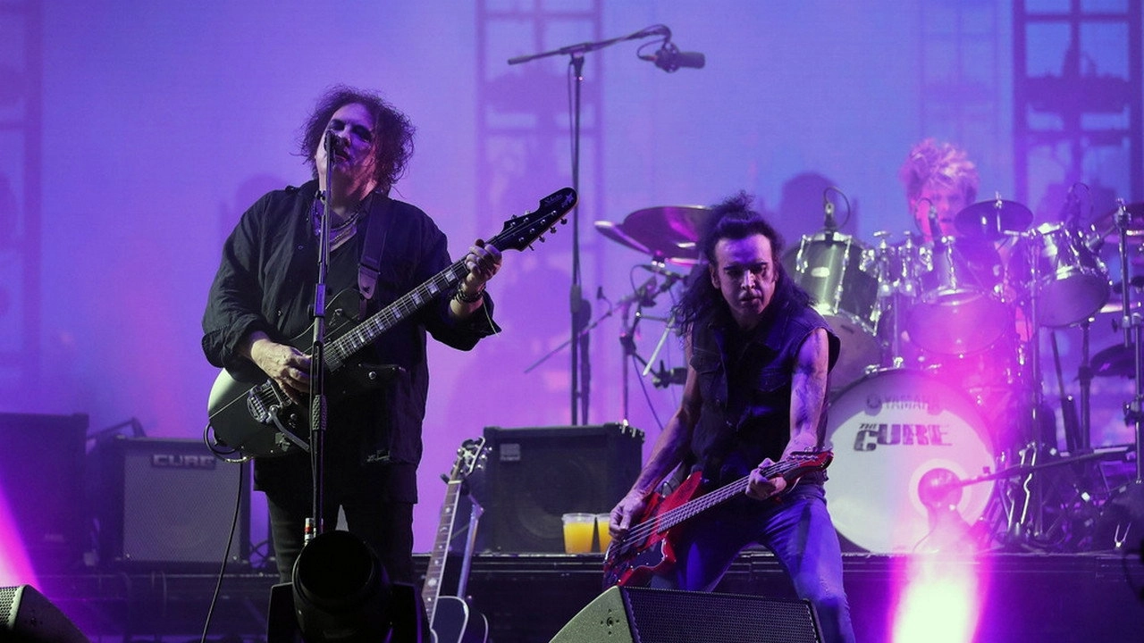 Disintegration: An Album, a Band, a Generation