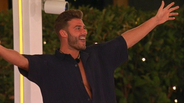 Love Island: All Stars