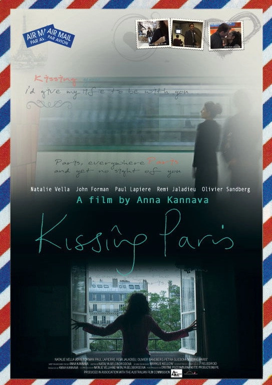 Kissing Paris