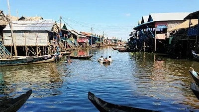 Secret Life of Lakes
