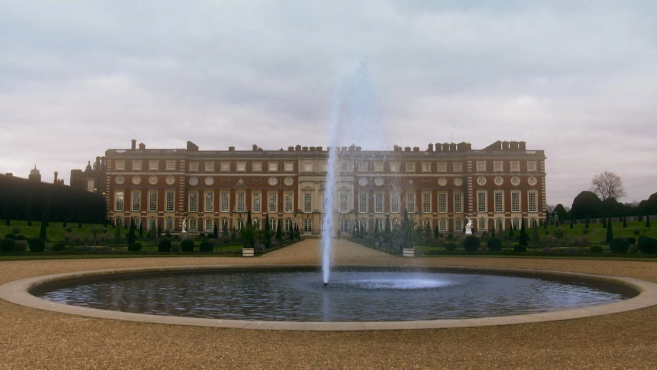 World's Greatest Palaces