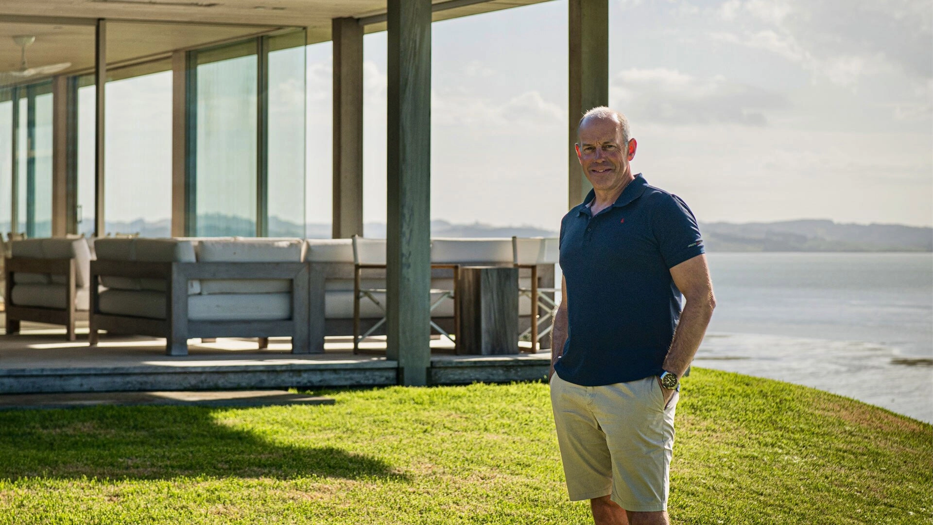 New Zealand's Best Homes with Phil Spencer