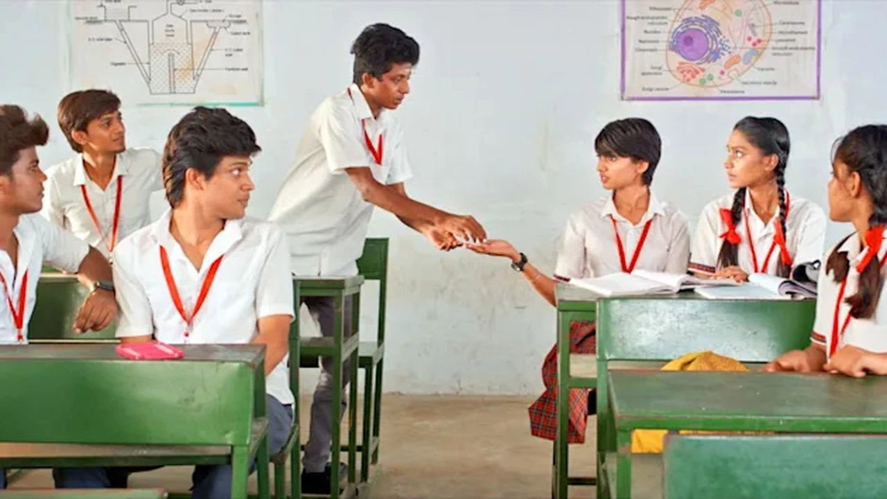 Kana Kaanum Kaalangal