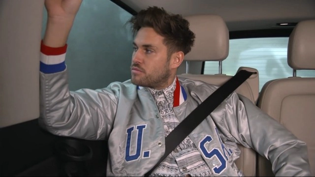 Celebs Go Dating