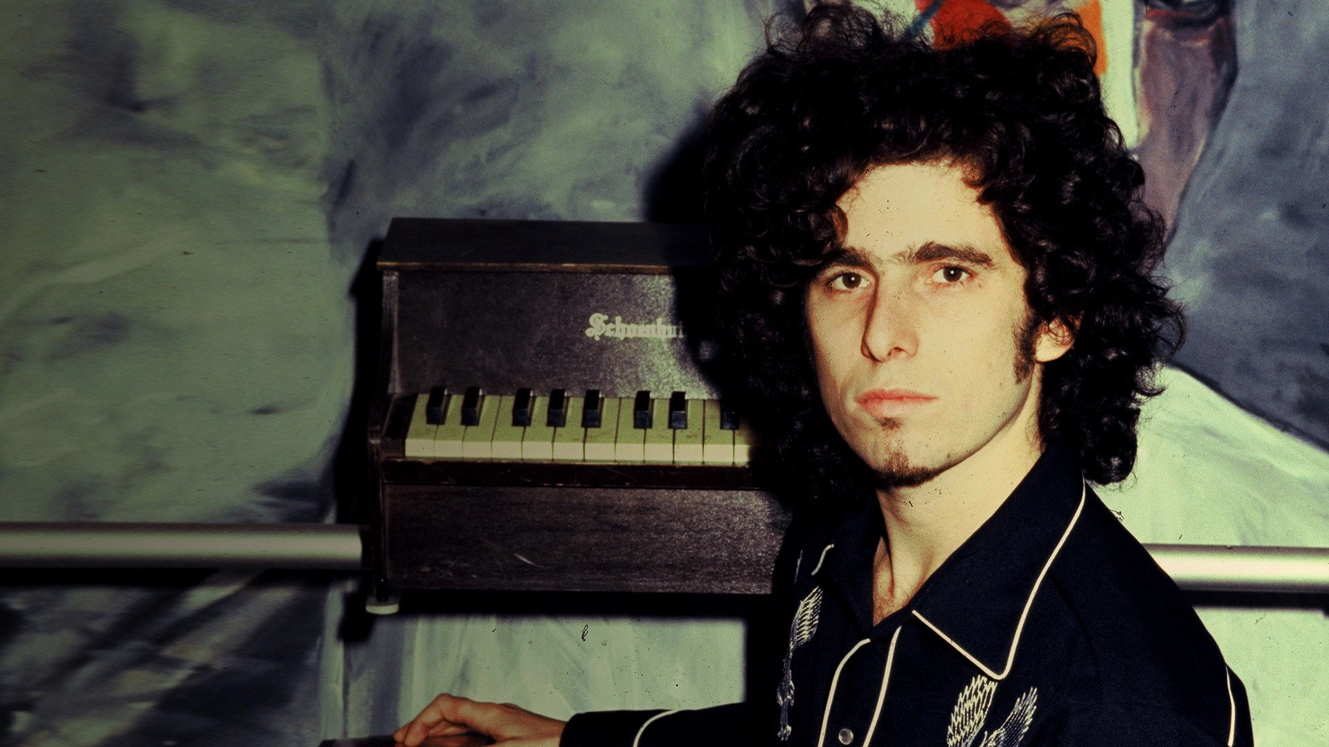 Bios: Andres Calamaro