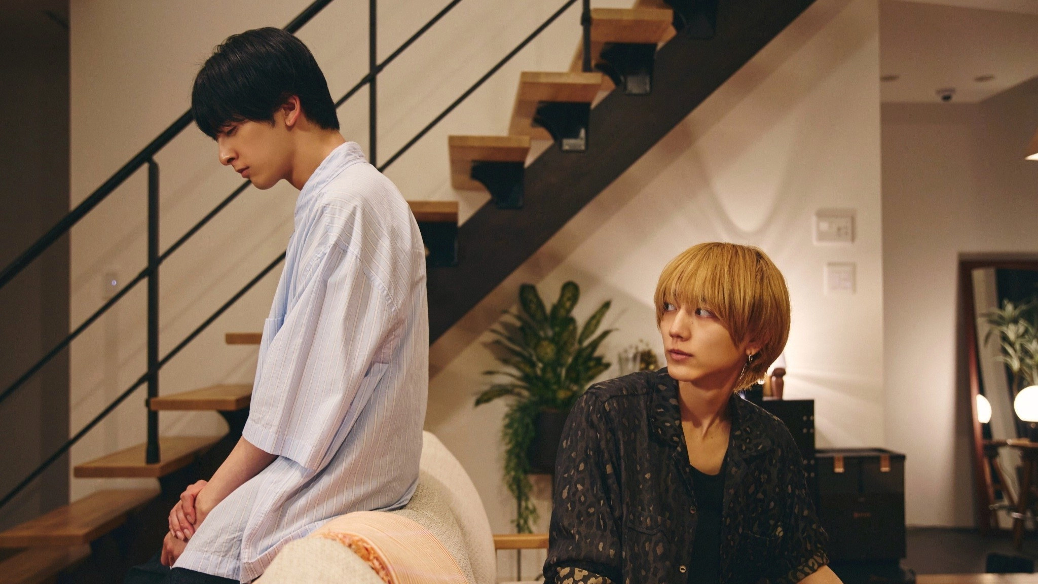 At 25:00, in Akasaka