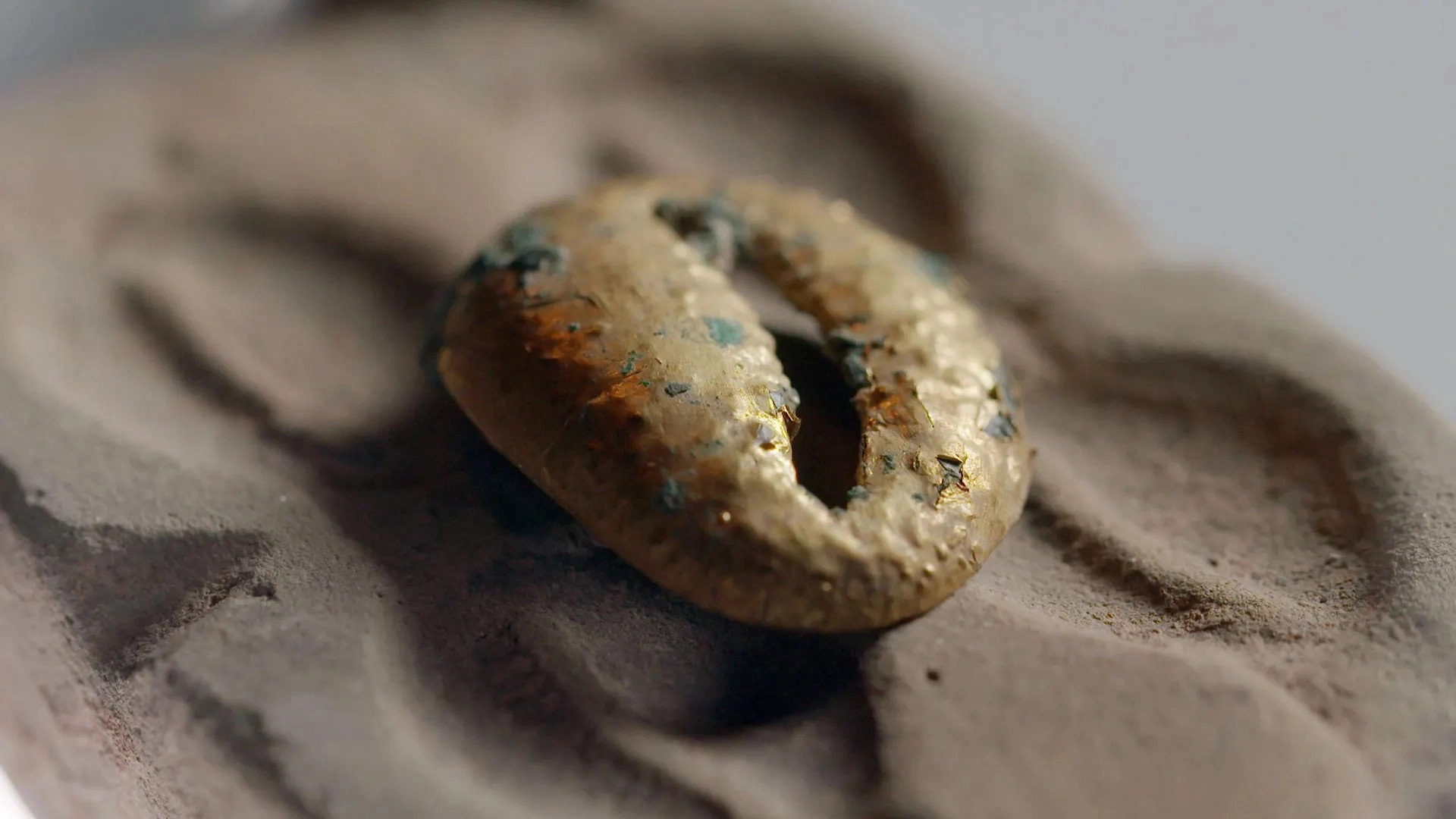 The Fabulous History of Money
