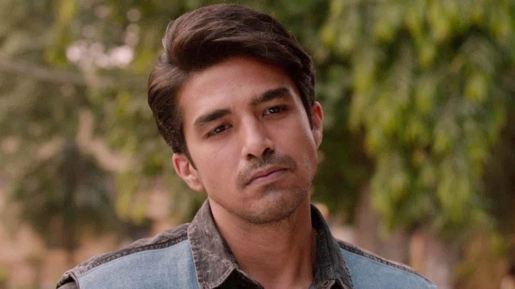 Rangbaaz