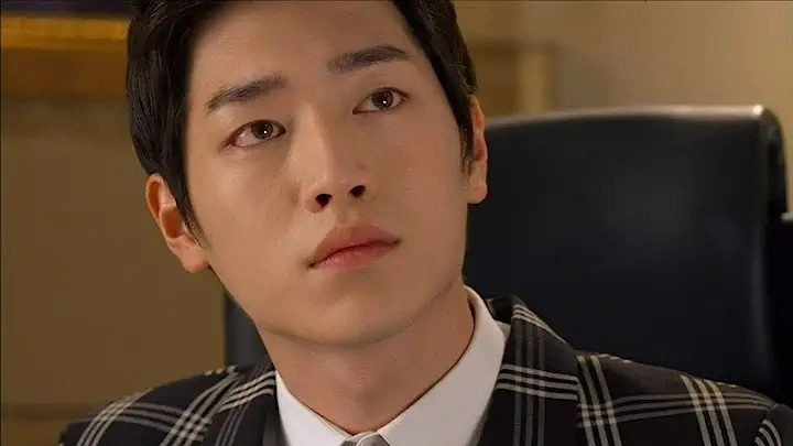 Cunning Single Lady