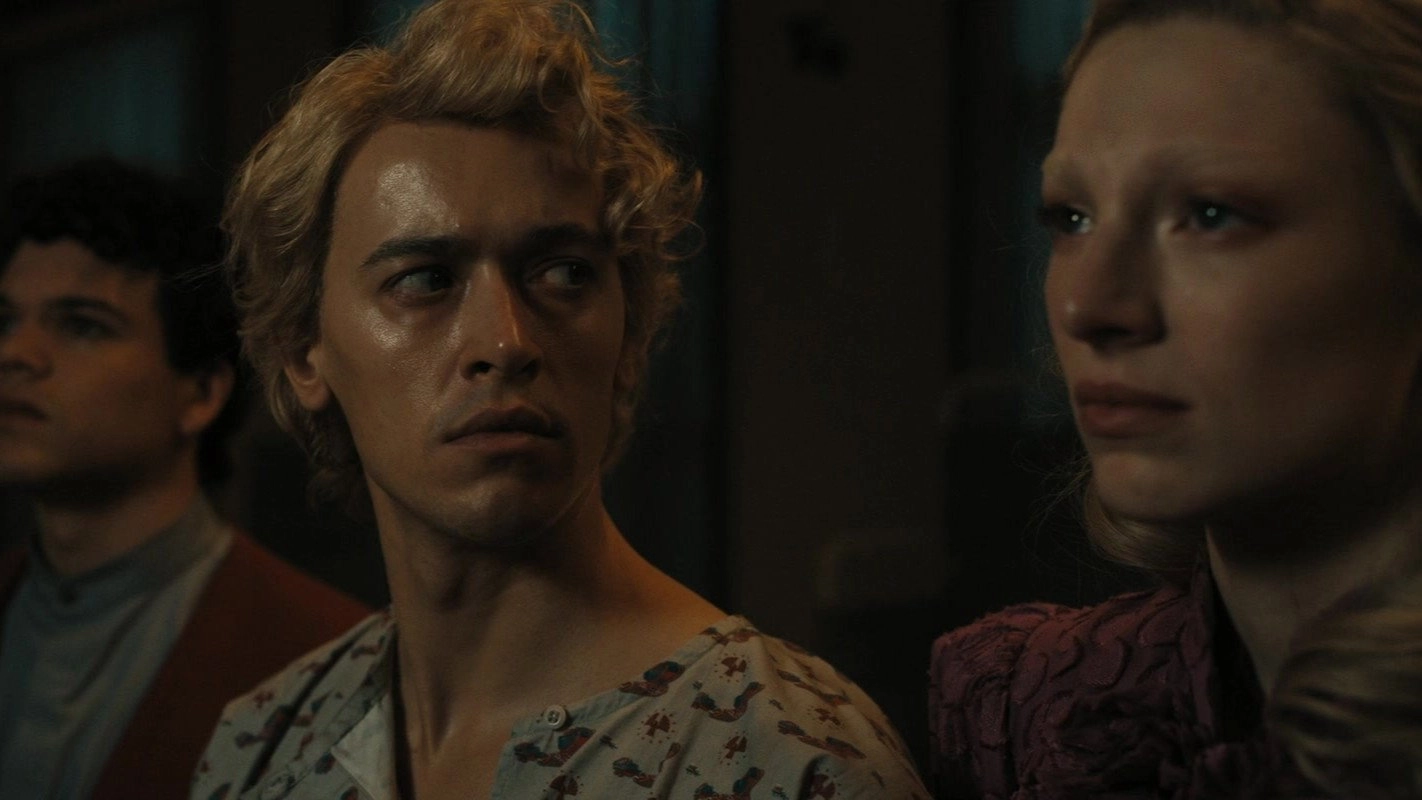 The Hunger Games: The Ballad of Songbirds & Snakes