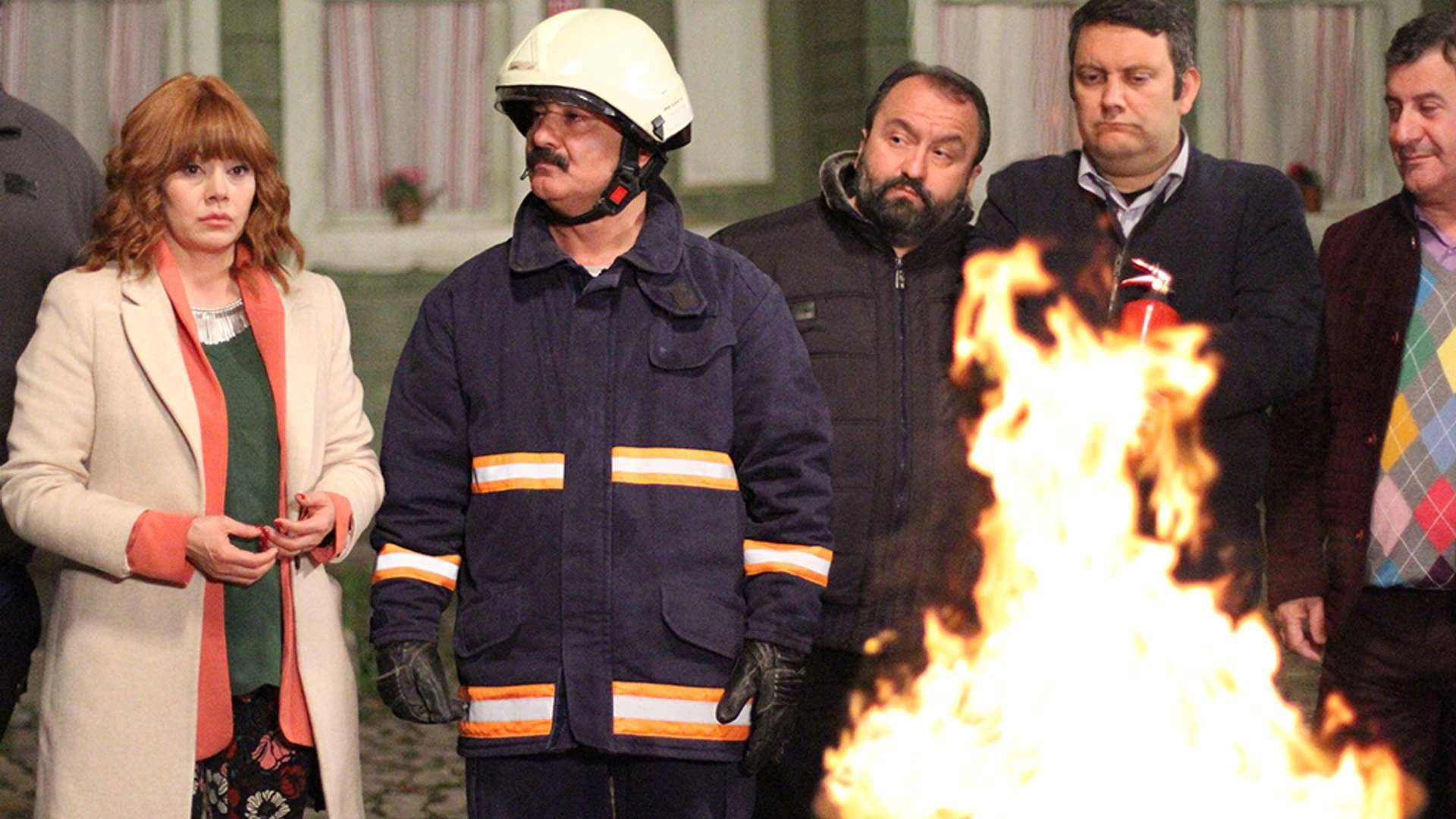 Hangimiz Sevmedik