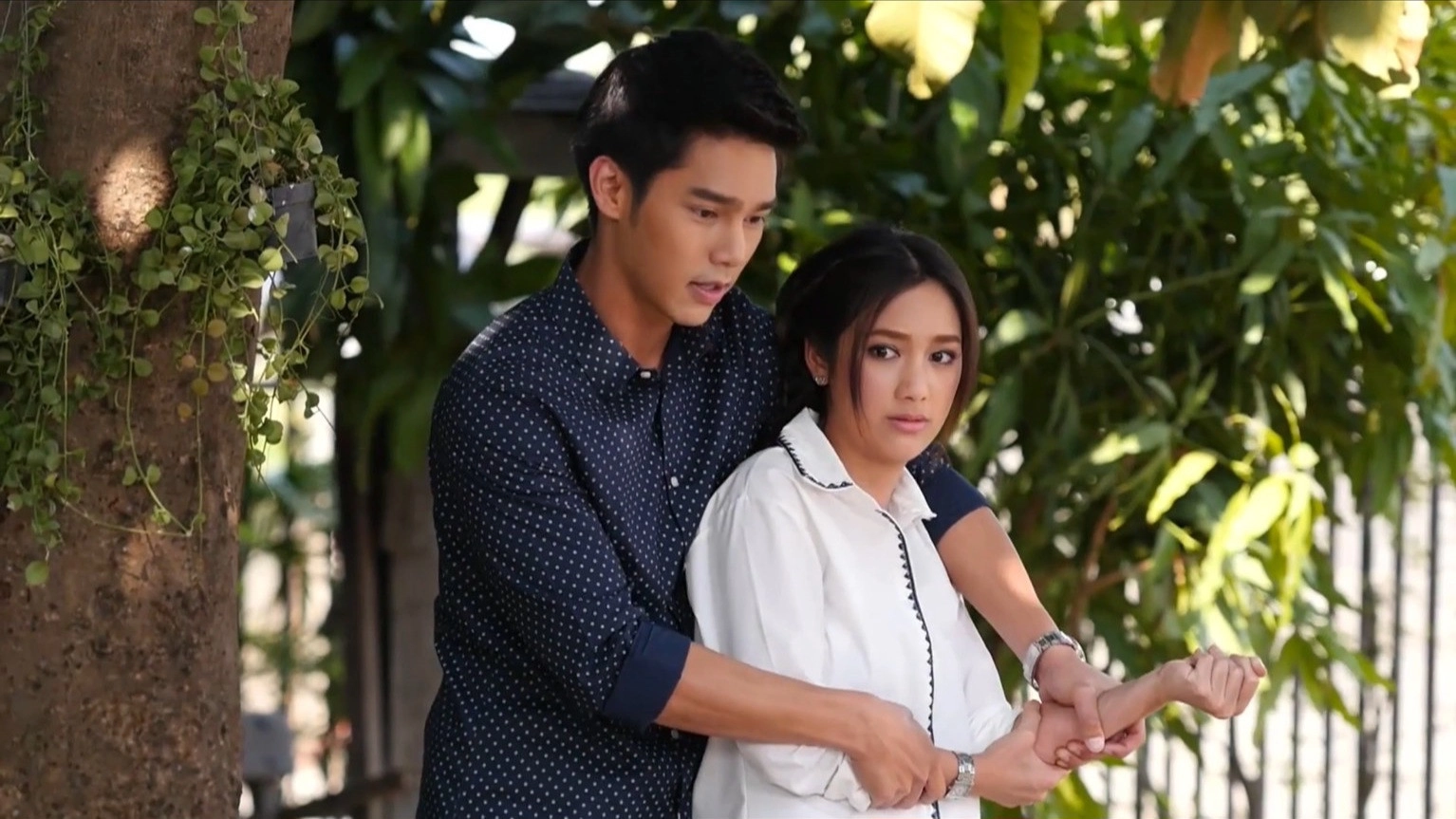 แม่ดอกรักเร่
