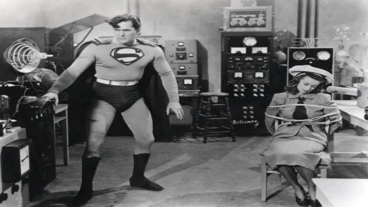 Atom Man vs. Superman