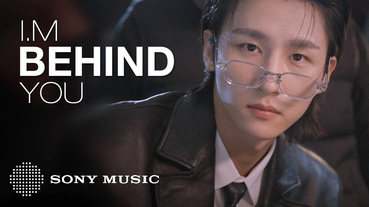 I.M BEHIND YOU