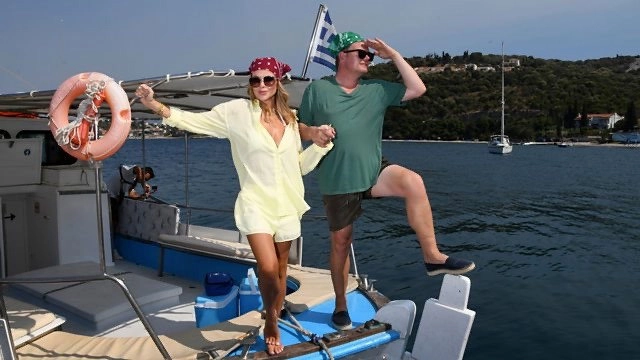 Amanda and Alan’s Greek Job