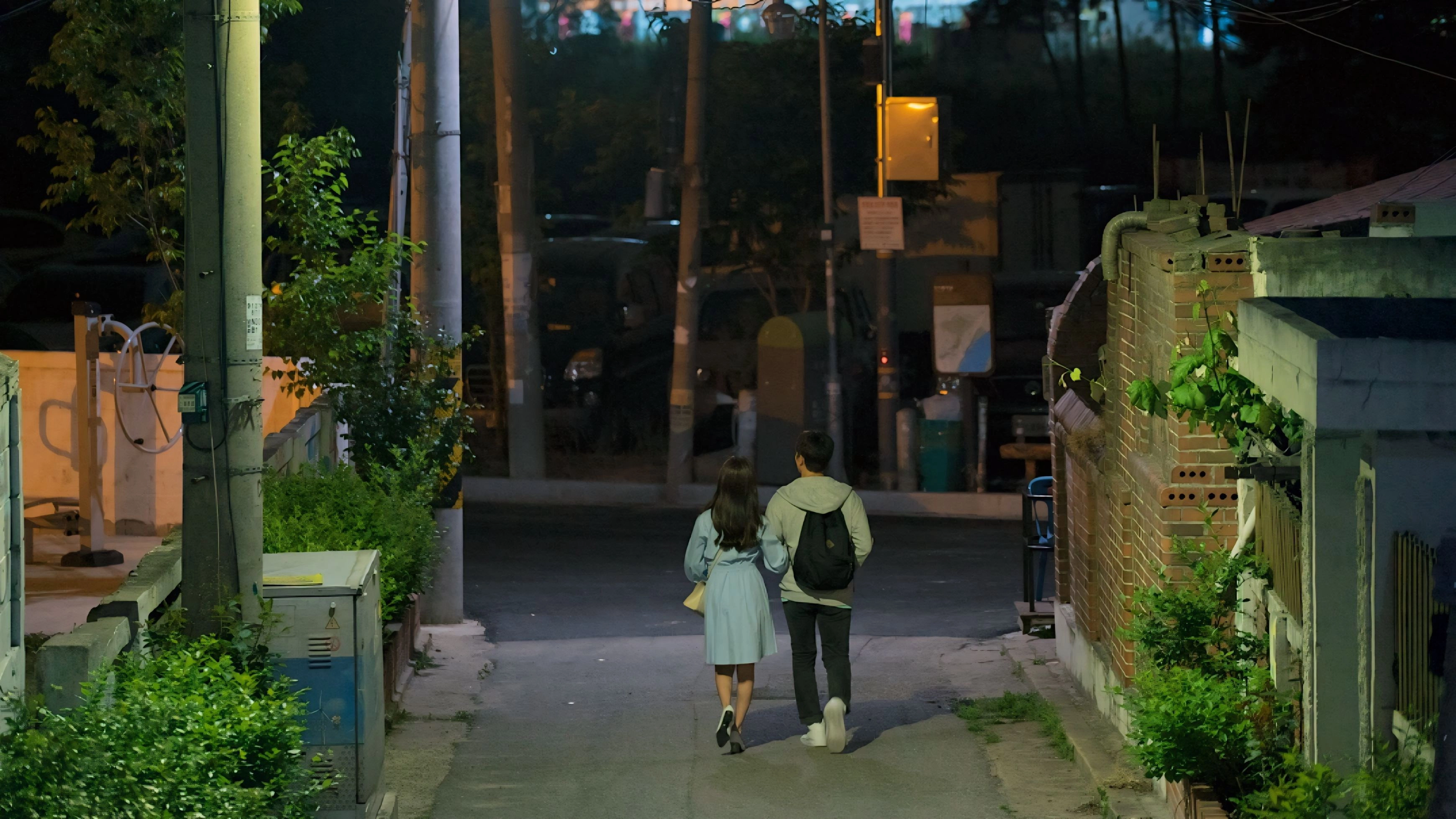 Familiar Wife