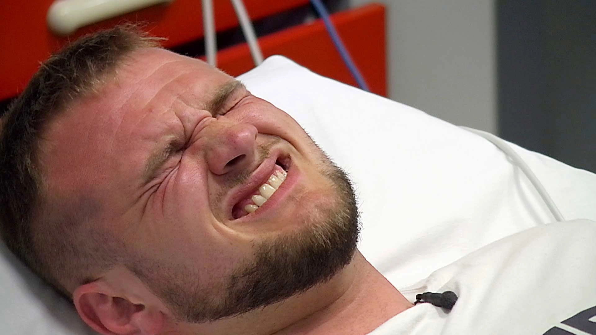 24 Hours in A&E
