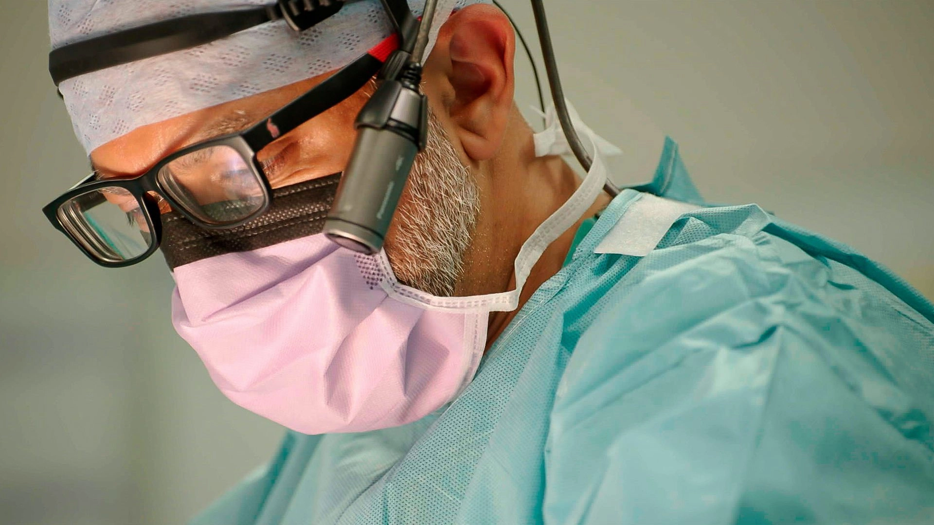 Surgeons: At the Edge of Life