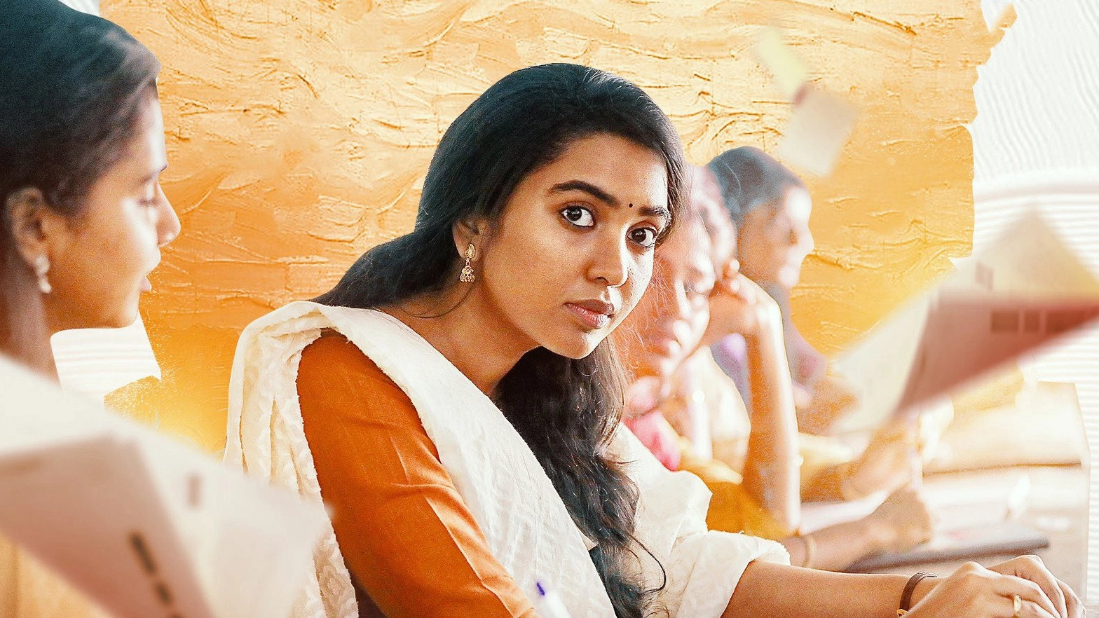 Nitham Oru Vaanam