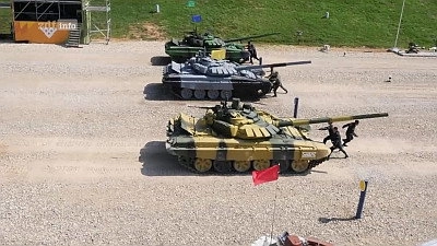 Age of Tanks