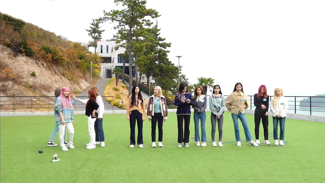 IZ*ONE Eating Trip