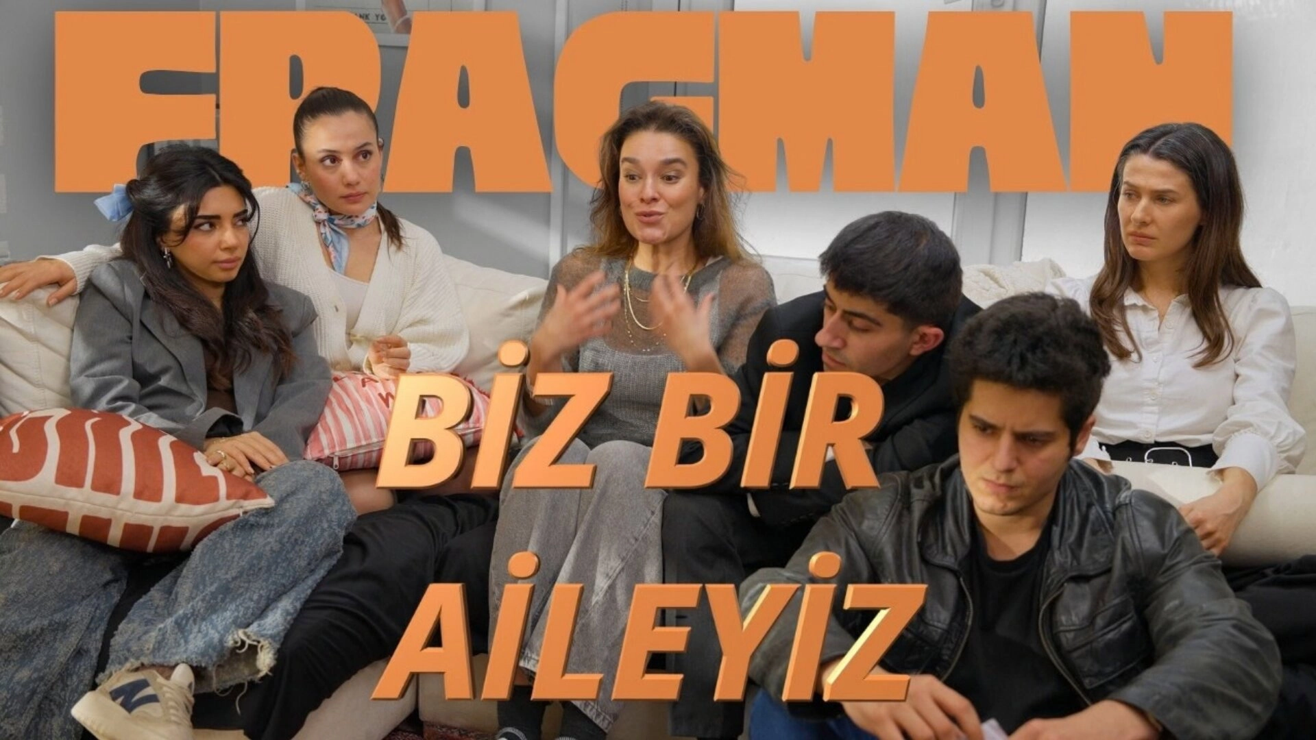 Biz Bir Aileyiz