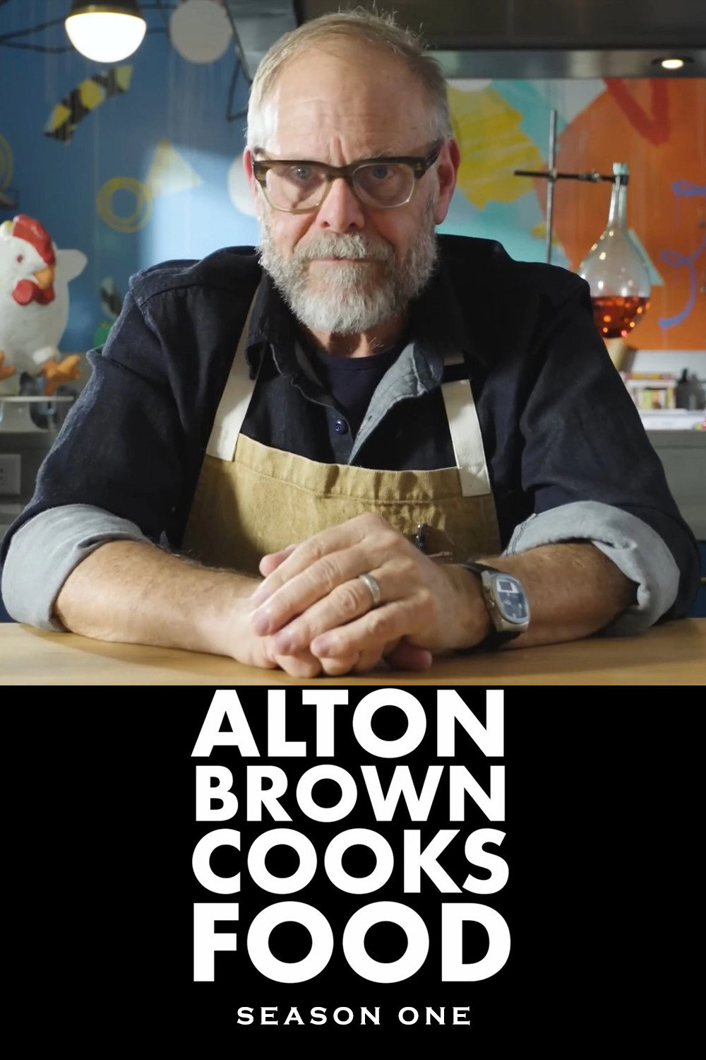 Alton Brown Cooks Food