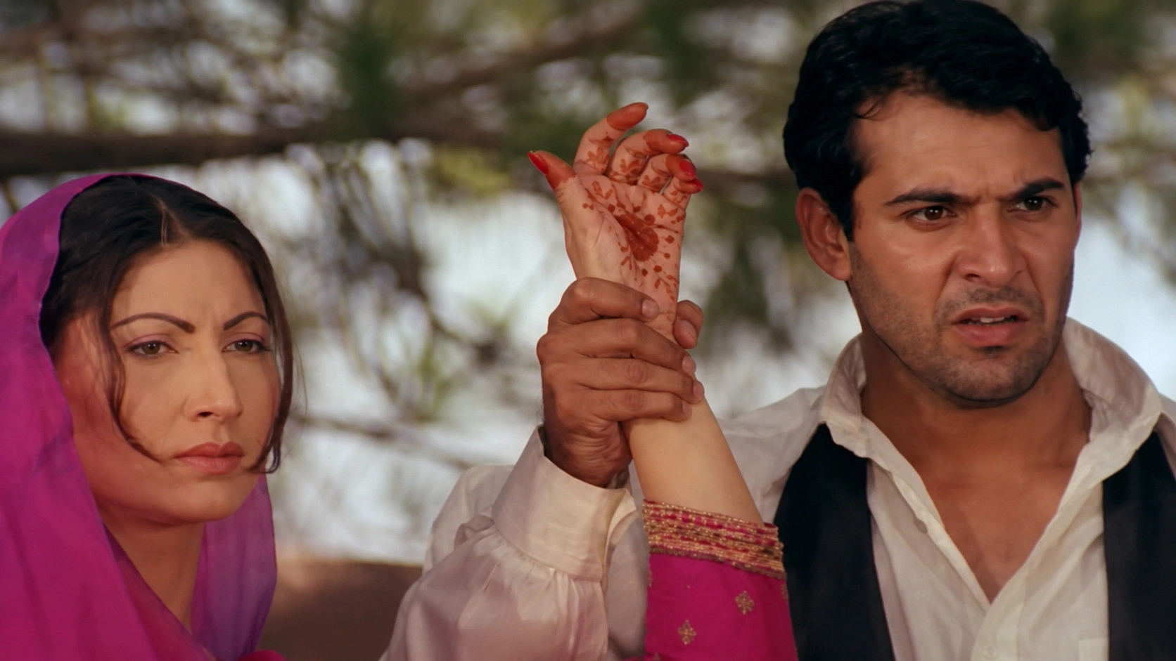 Mehndi Wale Hath