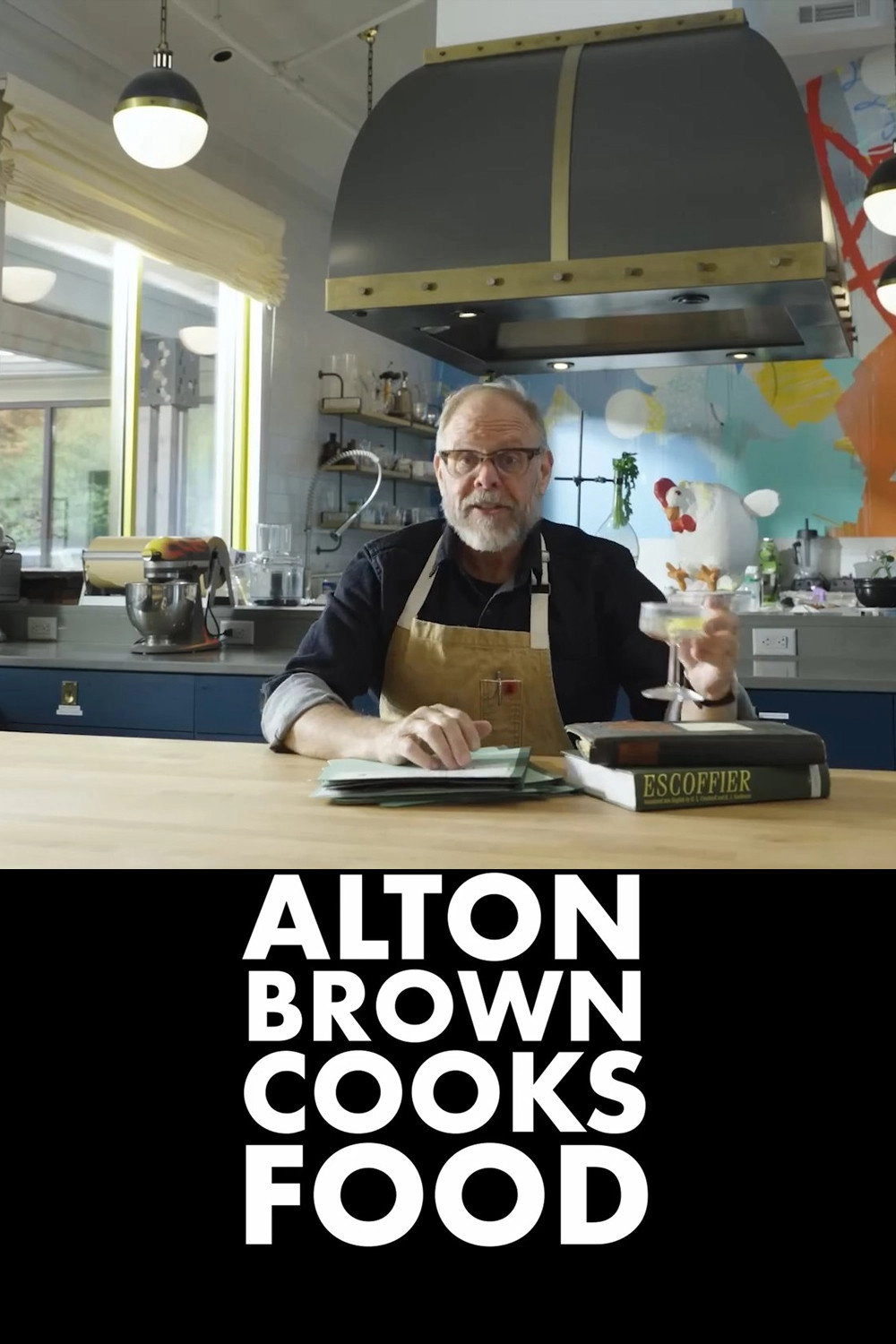 Alton Brown Cooks Food